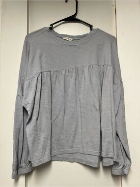 Kori Light Gray Long-Sleeve Peasant Top